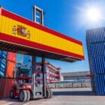 contenedor de exportación de bienes de España para representar la exportación de las empresas españolas